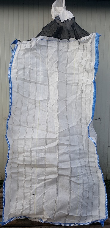 20191120_092345 po obróbce Worki Big Bag 1,8 ORZ po transporcie orzecha, worki mają lej góra dół